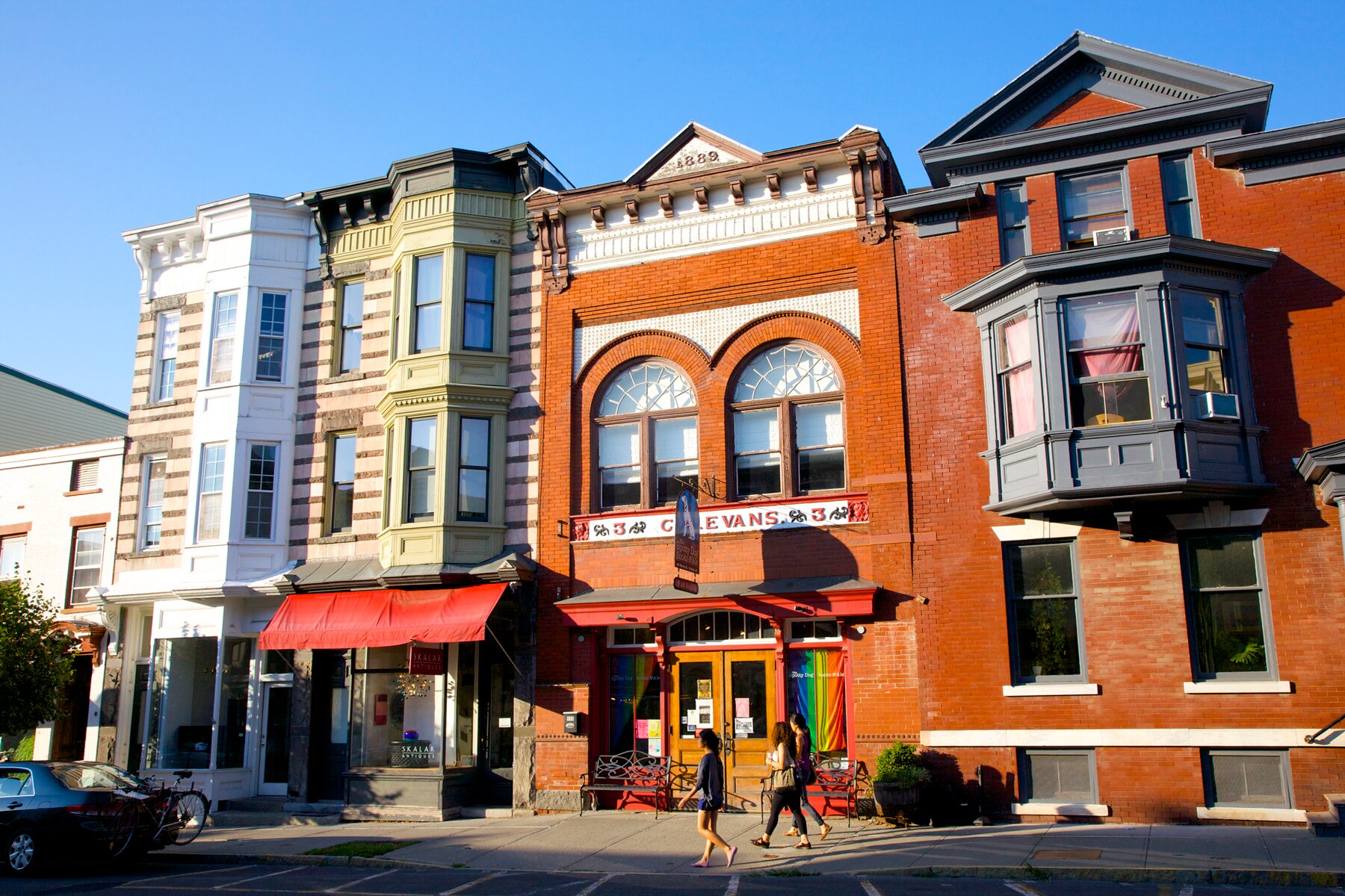 Solid red and striped brick buildings on Warren St